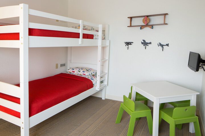 Holiday Inn Bloomington-Airport by IHG