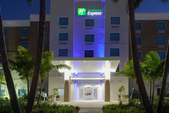 Hotel 2 of 30