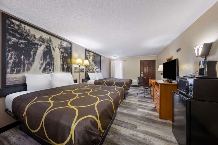 Room 22 of 43