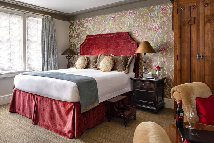 Room 15 of 42