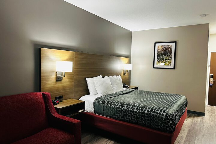 Room 25 of 51