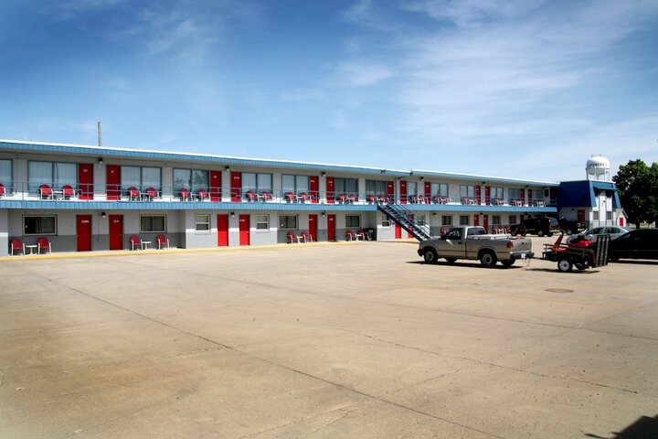 South T Motel