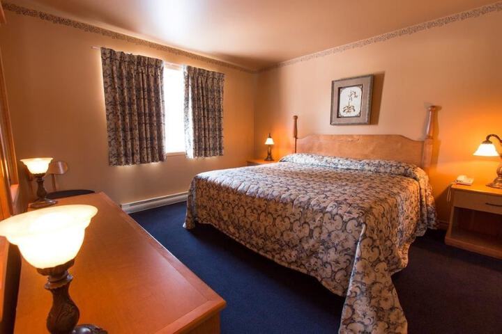 Room 34 of 72