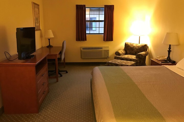 Motel 6 Bloomsburg PA