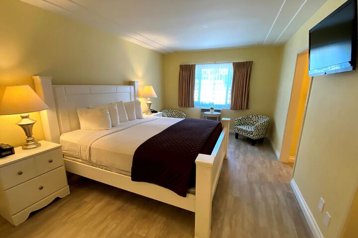 Hollywood Celebrity Hotel