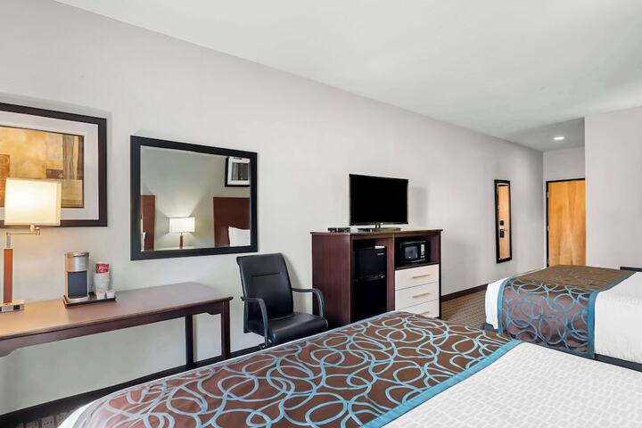 Best Western Plus Magee Inn & Suites