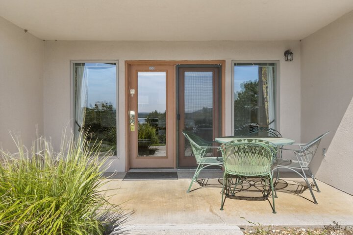Terrace/Patio 125 of 152
