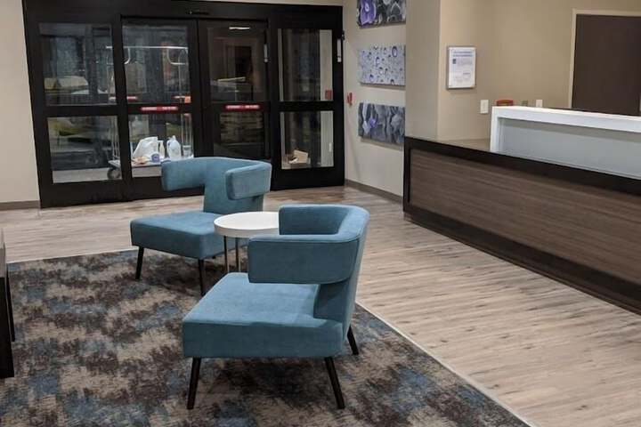 Hotel Interior 10 of 41