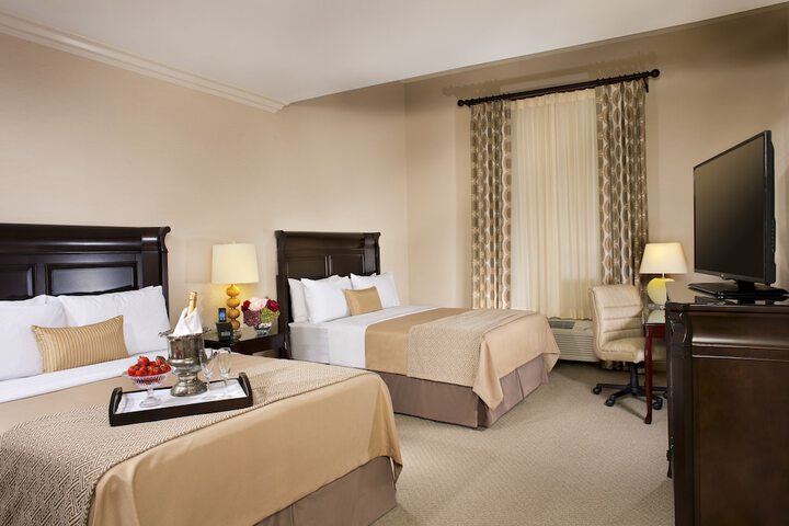 Room 15 of 42