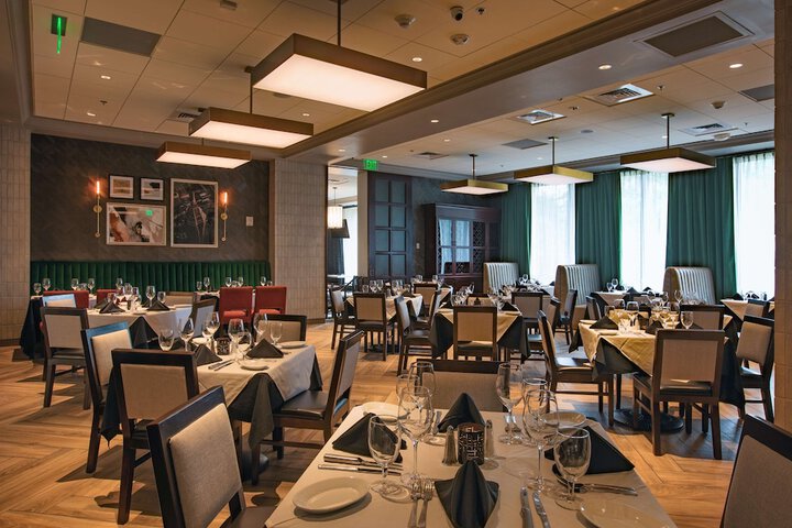 Dining 42 of 50