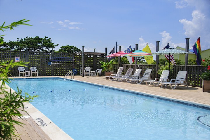 Pool 8 of 76