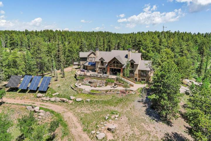 Off Grid Luxury Experience