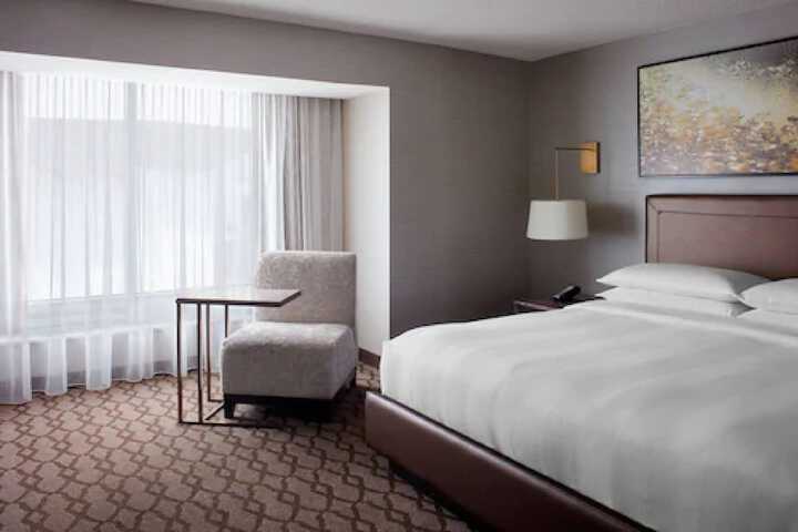 Room 55 of 100