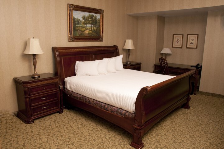 Carnegie Hotel & Spa