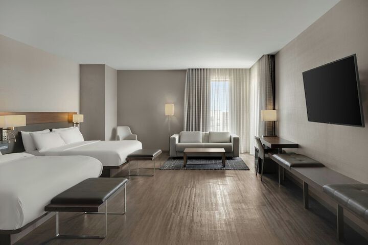 AC Hotel by Marriott Cincinnati at Liberty Center
