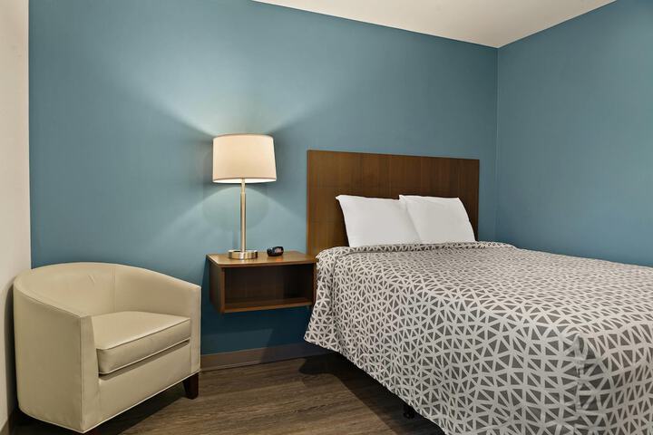 Woodspring Suites East Lansing - University Area