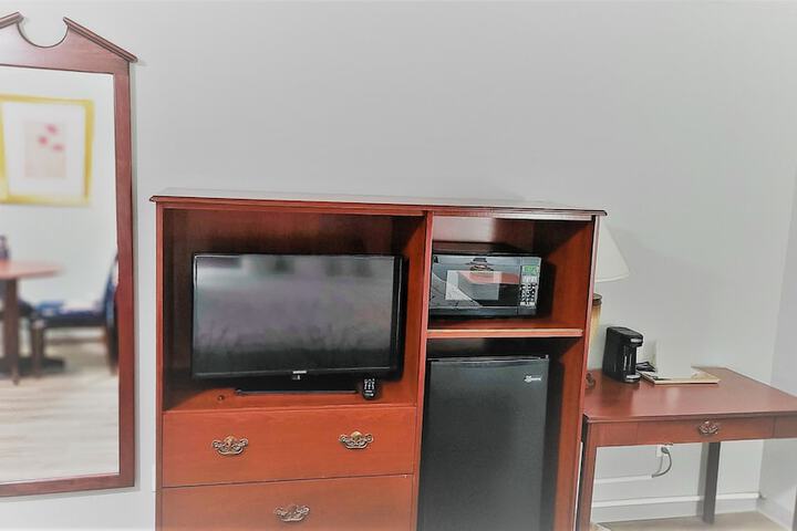 Room 14 of 26