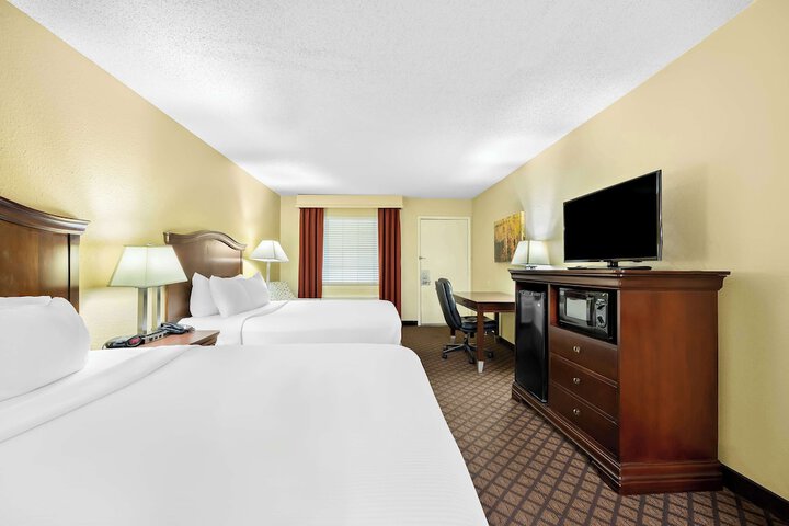 Best Western Coach House