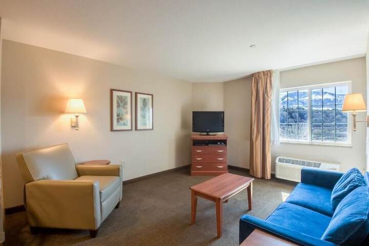 Room 21 of 36