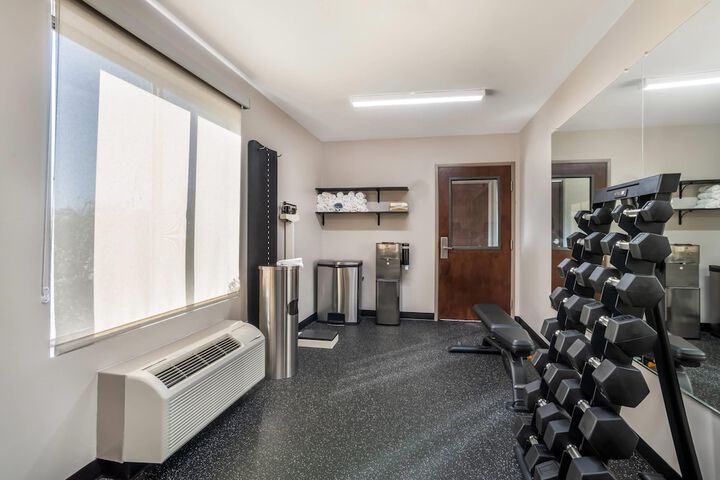 Country Inn & Suites by Radisson Shelby, NC