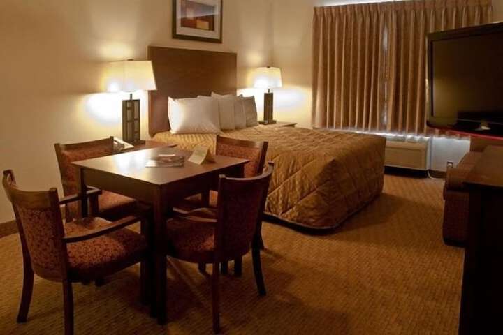 Room 20 of 34