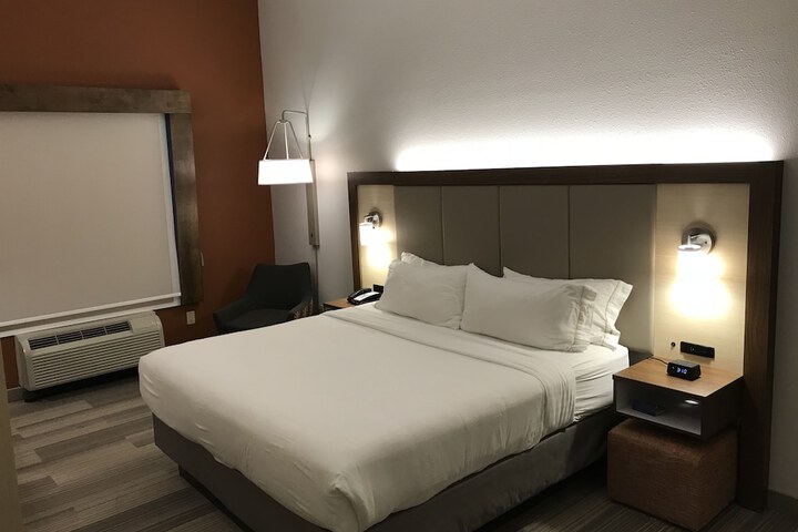 Holiday Inn Express Hotel & Suites Orlando South-Davenport by IHG
