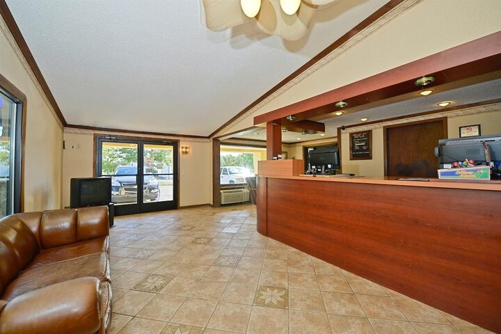 Hotel Interior 2 of 18