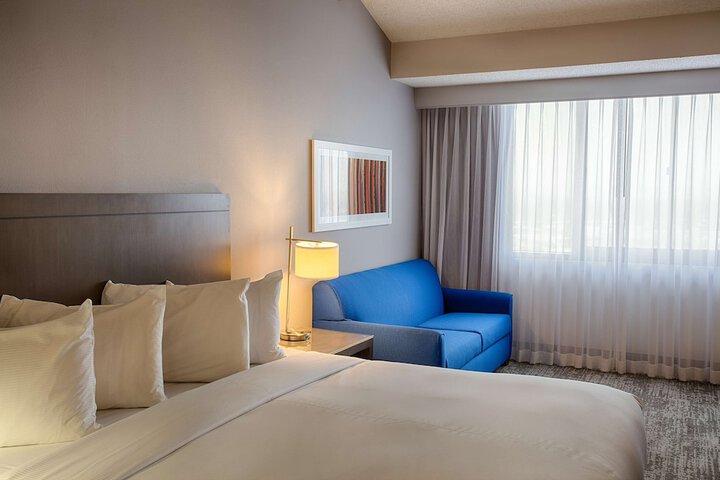 Room 28 of 49