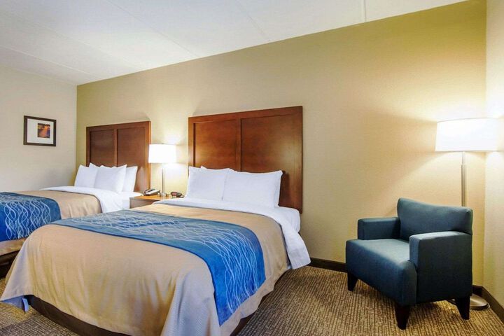 Room 14 of 28