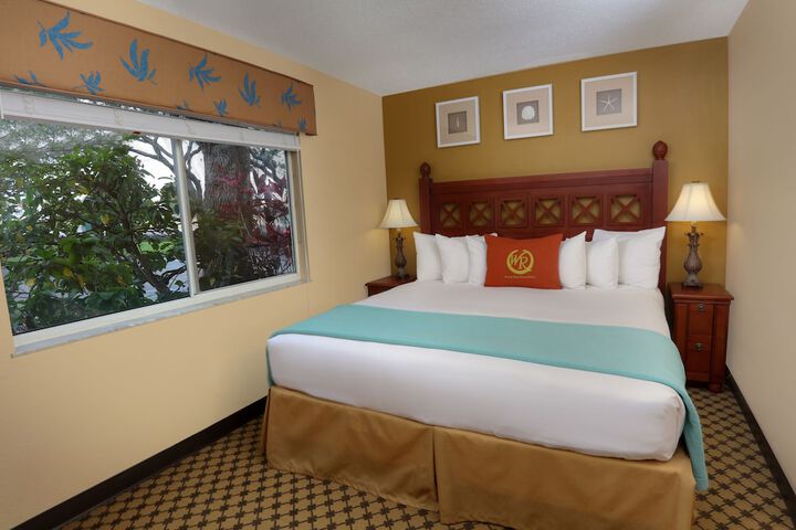 Room 34 of 60
