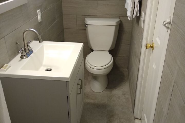 Room 12 of 15