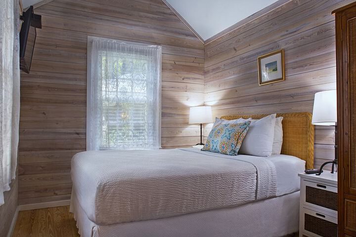 Room 22 of 50