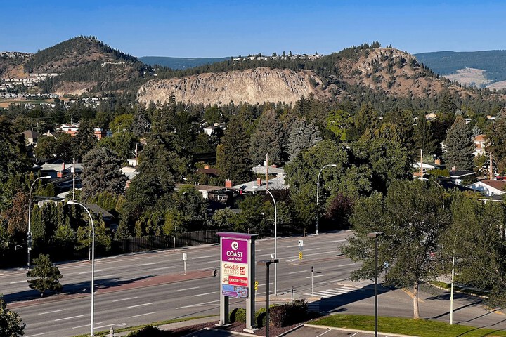 Hotel View 71 of 77