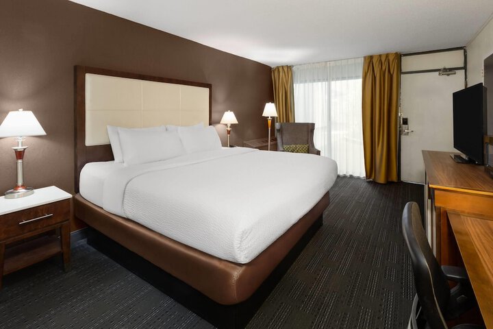 Wyndham Garden Romulus Detroit Metro Airport