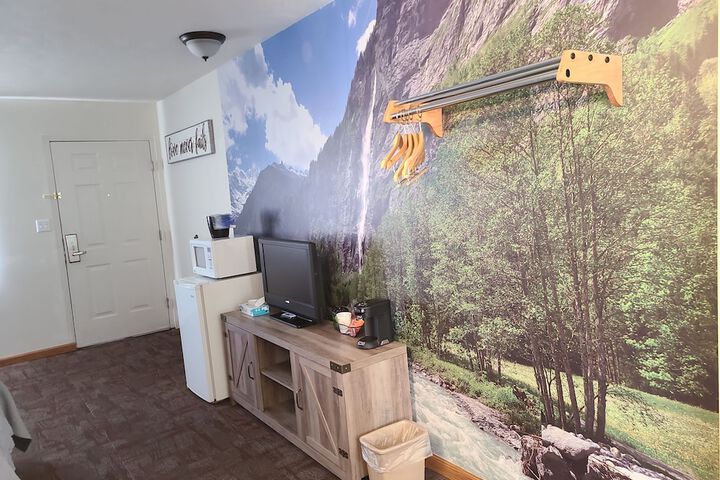Room 89 of 132