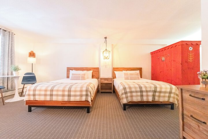 Room 27 of 70