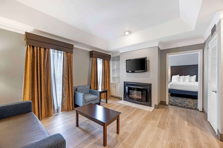 Room 13 of 29