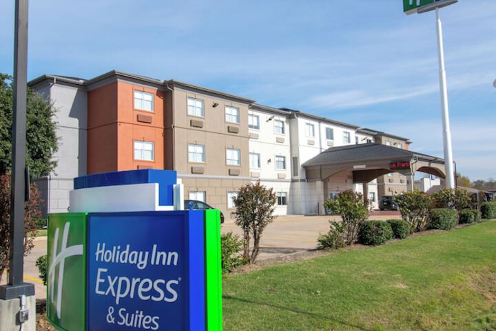 Hotel 4 of 33