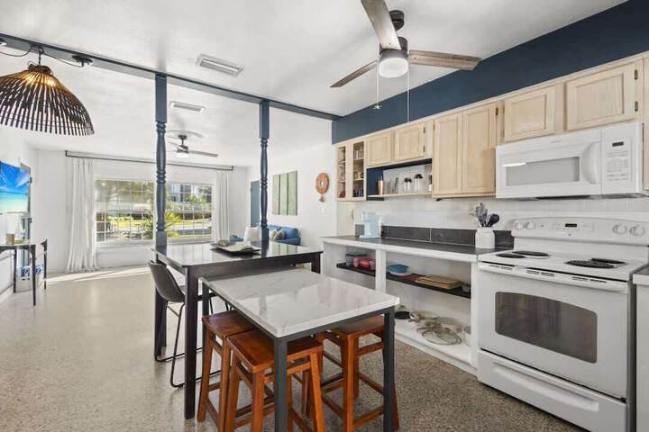 IRB Coastal Beach Homes