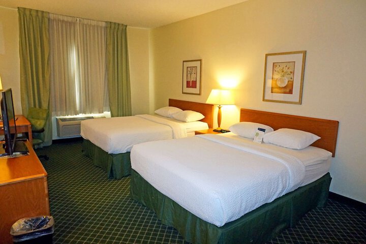Room 27 of 53