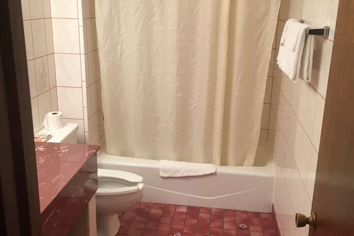 Room 14 of 19