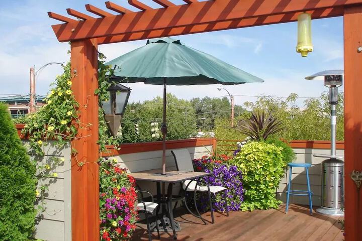 Terrace/Patio 31 of 32
