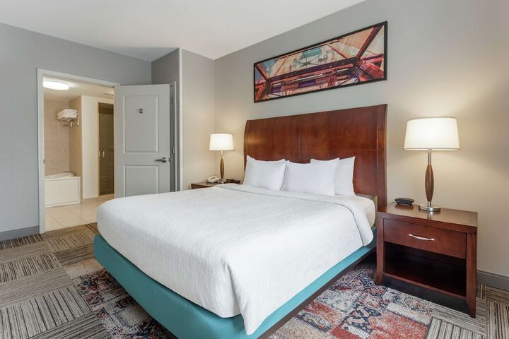Room 15 of 35