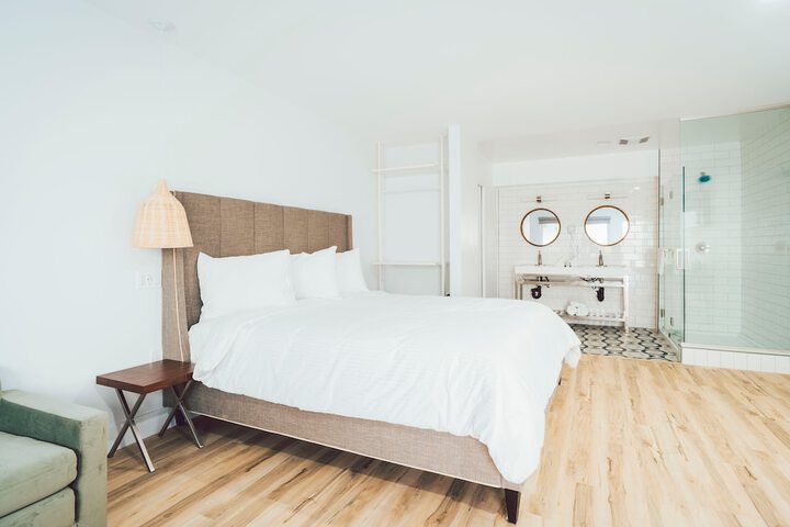 Room 58 of 67