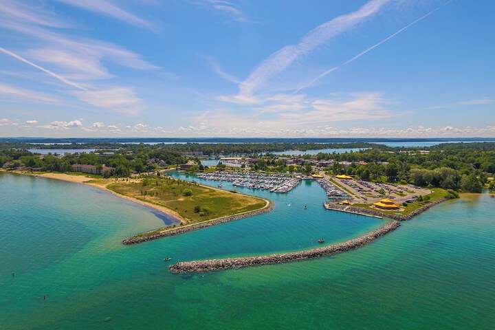 Lakefront Elk Rapids Vacation Rental w / Deck!