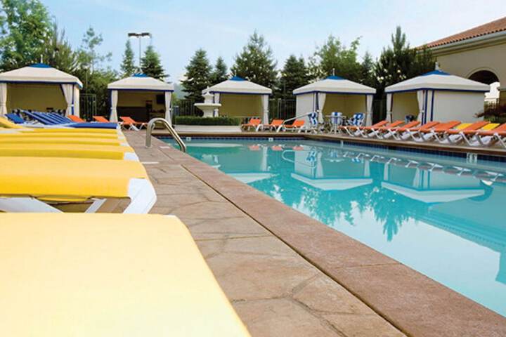 Pool 4 of 26
