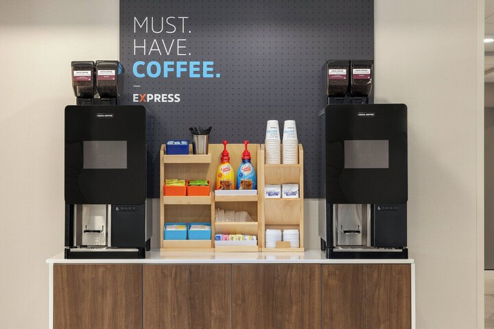 Holiday Inn Express Fayetteville – Fort Bragg by IHG