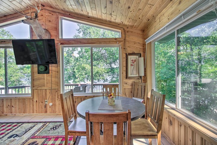 Big Lake Getaway w / Private Beach + Fire Pit!