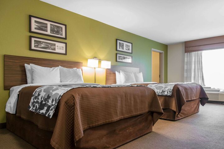 Room 20 of 44