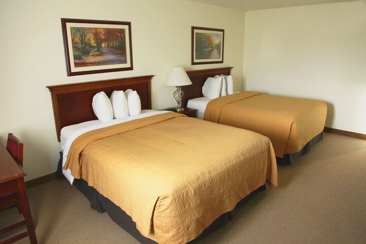 Room 13 of 34